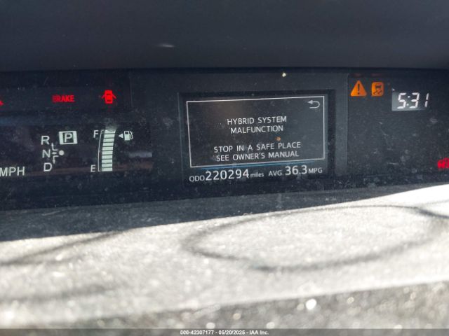 JTDZN3EU2HJ065380 Toyota Prius V Four