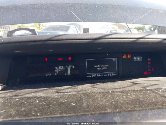 JTDZN3EU2HJ065380 Toyota Prius V Four