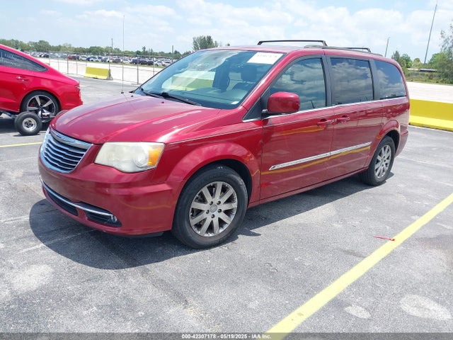 2C4RC1BG0ER256005 Chrysler Town & Country Touring