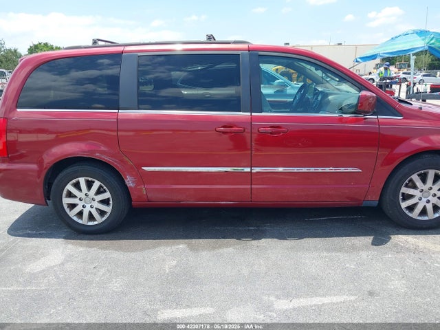 2C4RC1BG0ER256005 Chrysler Town & Country Touring