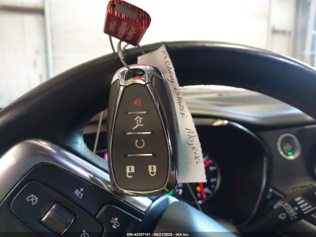 3GNKBERS3KS681486 Chevrolet lgx