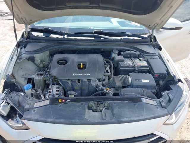 5NPD84LF1HH022766 Hyundai ELANTRA SE