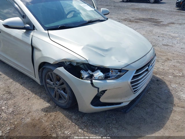 5NPD84LF1HH022766 Hyundai ELANTRA SE