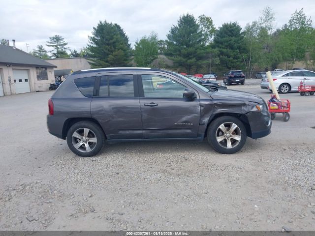 1C4NJDEB4GD697373 Jeep Compass High Altitude Edition