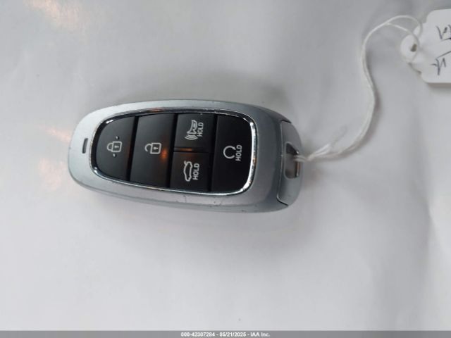 KMHL24JJ9MA026744 Hyundai Sonata Blue