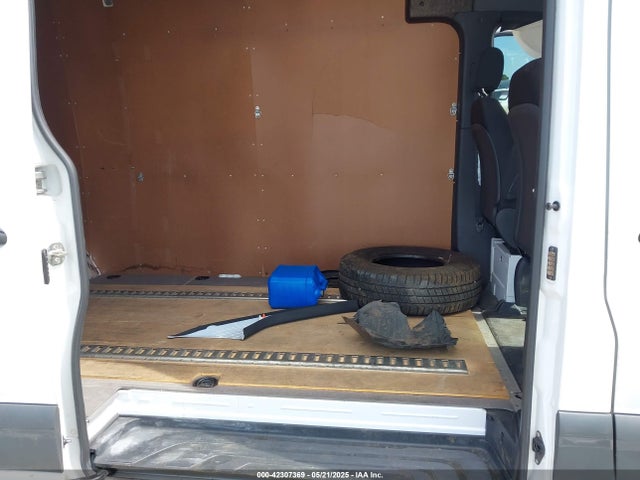 WD4PF1CD6KP159736 Mercedes-Benz om 642 with brake assist
