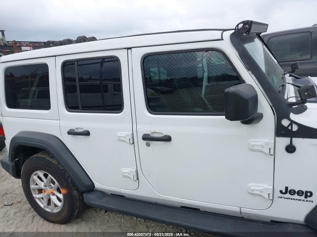 1C4HJXDG9PW545749 Jeep Wrangler