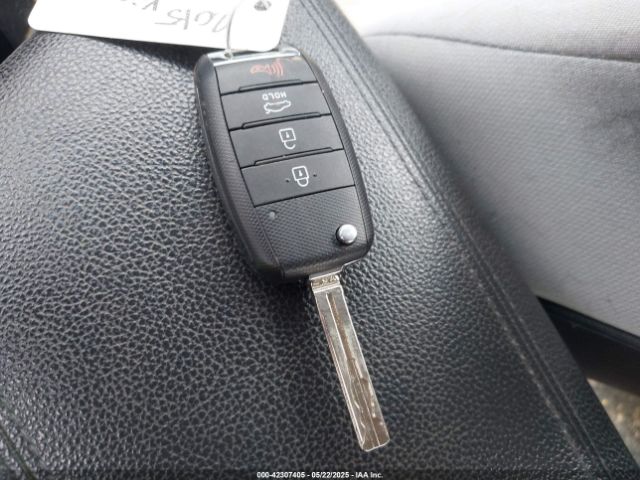 5XXGM4A76FG515159 KIA Optima Lx