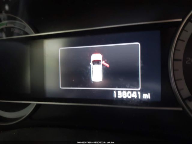 KNDCC3LC8H5045679 KIA NIRO EX