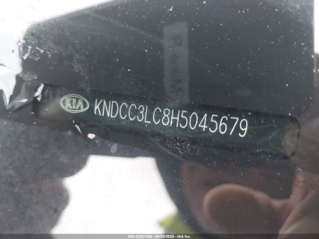 KNDCC3LC8H5045679 KIA NIRO EX