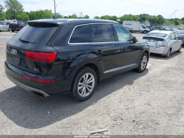 2018 AUDI Q7 WA1LAAF74JD034810 Photo 3