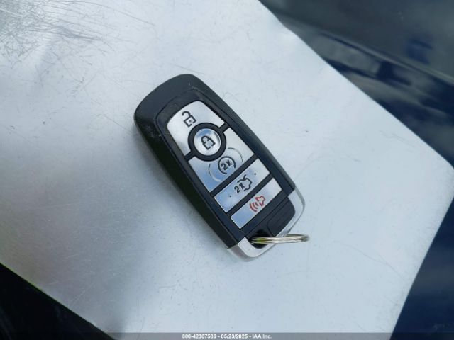 3FA6P0PU3HR106023 Ford Fusion Energi Se Luxury