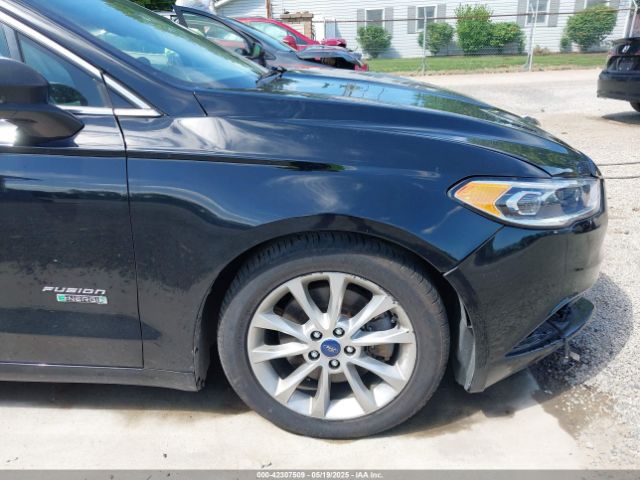 3FA6P0PU3HR106023 Ford Fusion Energi Se Luxury