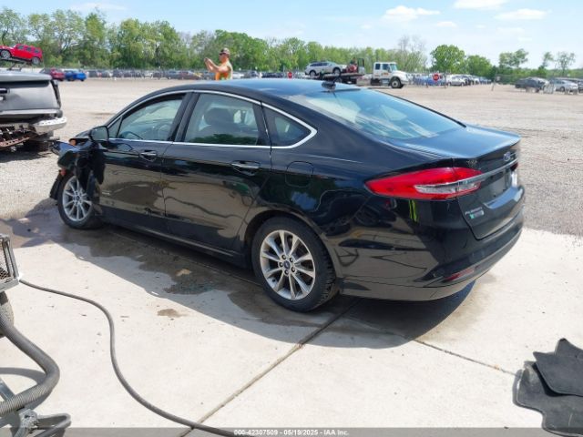 3FA6P0PU3HR106023 Ford Fusion Energi Se Luxury