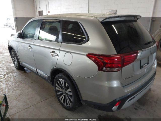 2020 MITSUBISHI OUTLANDER JA4AZ3A32LZ045956 Photo 2