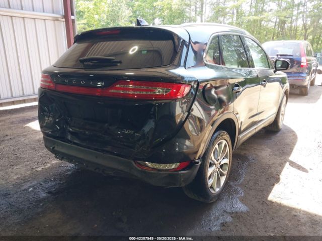 5LMCJ2D93JUL03548 Lincoln MKC SELECT