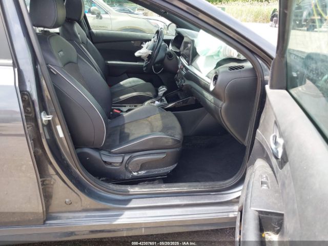 3KPF54AD7NE454720 KIA Forte Gt-line