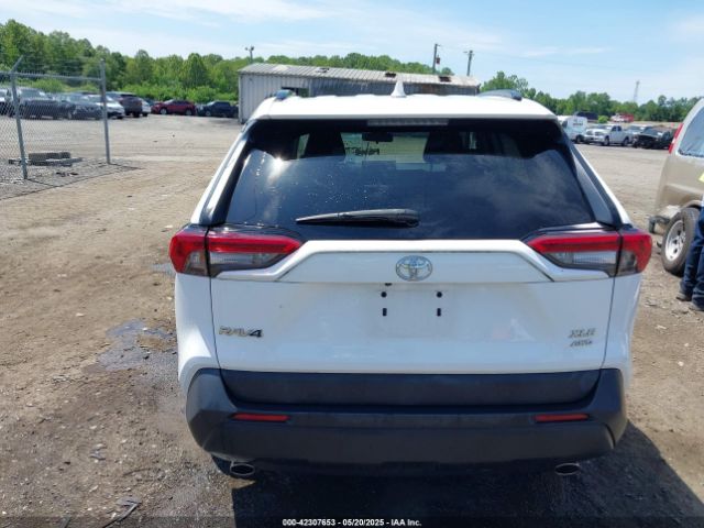 2T3P1RFV0KC007727 Toyota Rav4 Xle