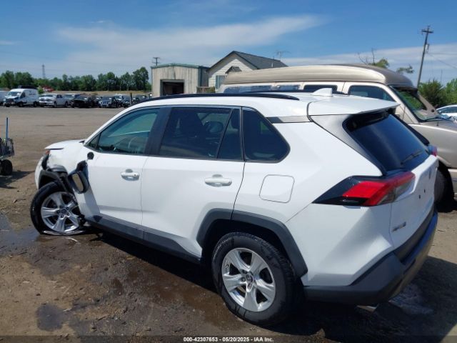 2T3P1RFV0KC007727 Toyota Rav4 Xle