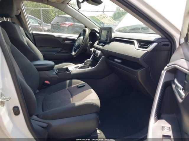 2T3P1RFV0KC007727 Toyota Rav4 Xle