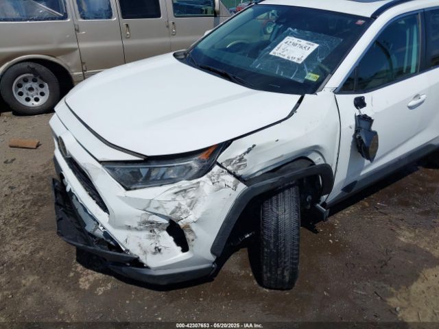 2T3P1RFV0KC007727 Toyota Rav4 Xle