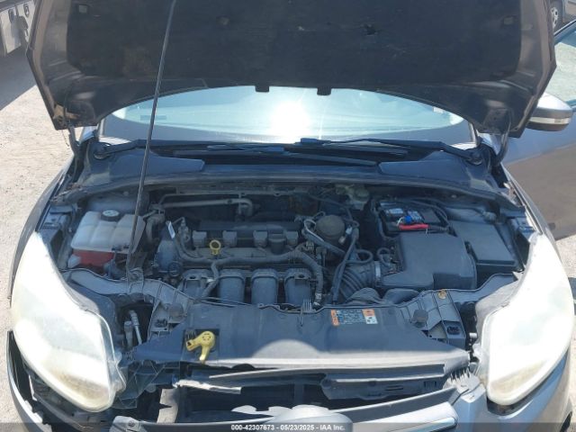 1FADP3F28EL336532 Ford FOCUS SE