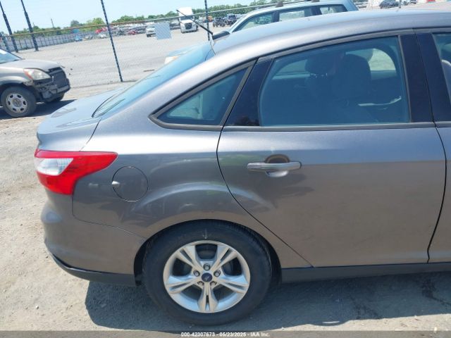 1FADP3F28EL336532 Ford FOCUS SE