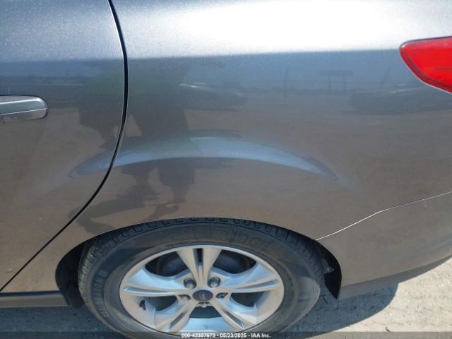 1FADP3F28EL336532 Ford FOCUS SE