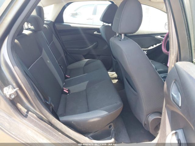 1FADP3F28EL336532 Ford FOCUS SE