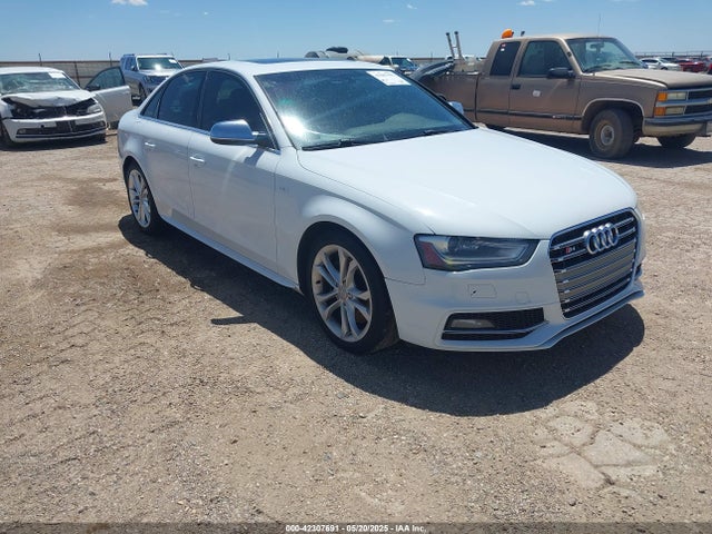 2015 AUDI S4 WAUKGAFL5FA052154 Photo 0