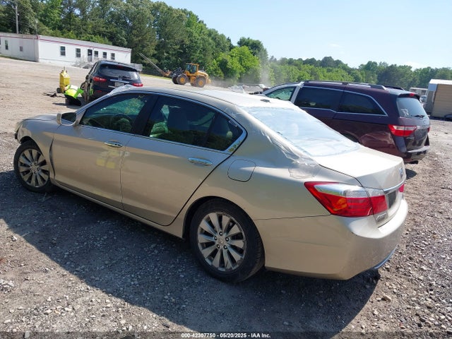 Honda k24w1 2015 1HGCR2F87FA180321 Image 3