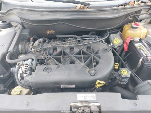 2004 CHRYSLER PACIFICA 2C8GF68474R335175 Photo 9