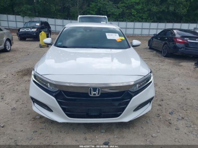 1HGCV1F36JA028470 Honda Accord Sport