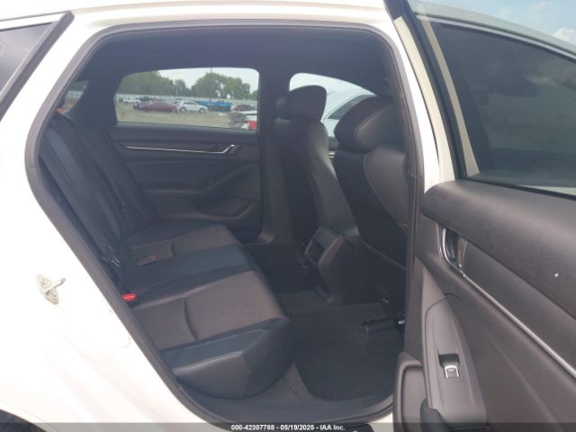 1HGCV1F36JA028470 Honda Accord Sport