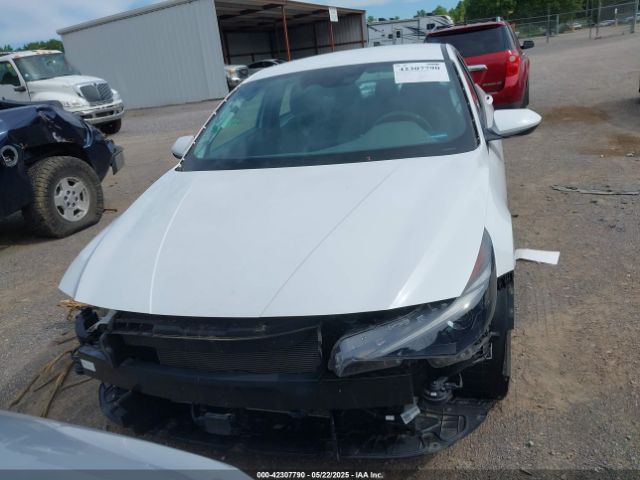 5NPLS4AG4NH081332 Hyundai ELANTRA SEL