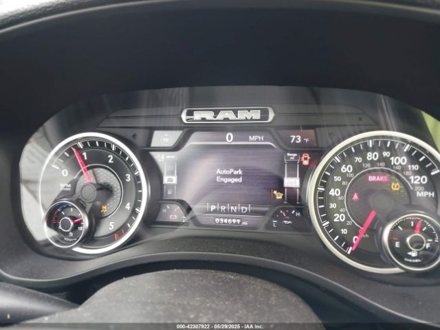 1C6RREJM5NN165734 RAM 1500 Laramie