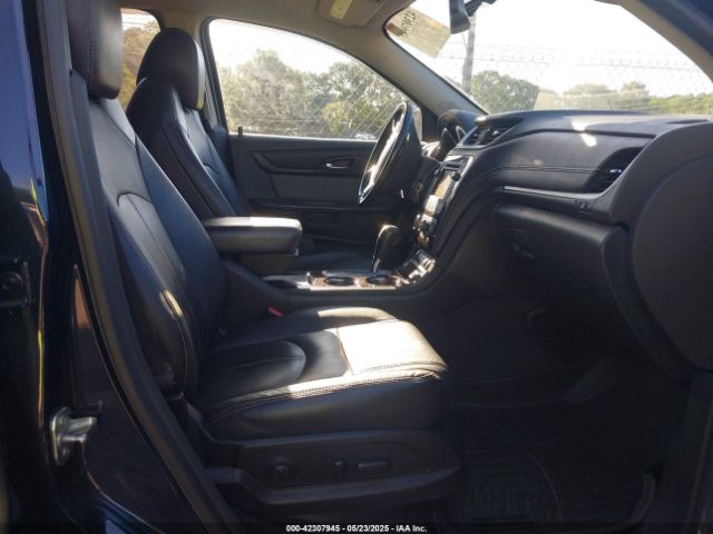 1GNKRHKD7HJ156546 Chevrolet Traverse 2lt