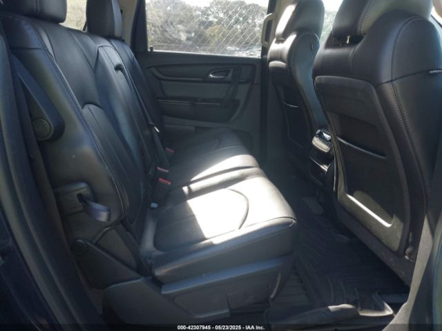 1GNKRHKD7HJ156546 Chevrolet Traverse 2lt