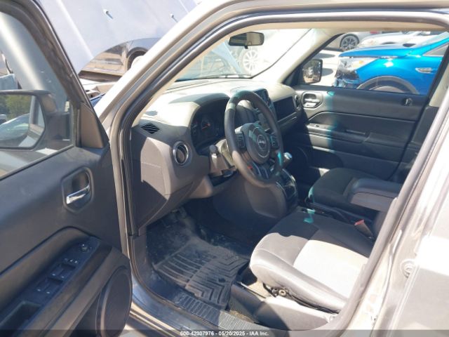 1C4NJPBB7ED509853 Jeep Patriot Sport