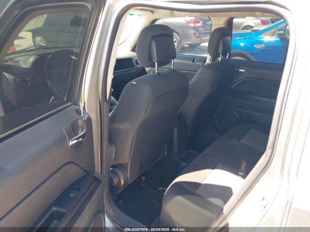 1C4NJPBB7ED509853 Jeep Patriot Sport