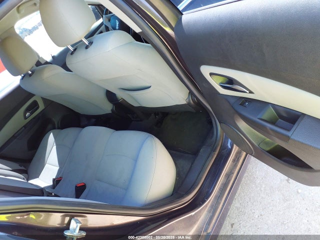 Chevrolet Cruze 1lt Auto 2014 1G1PC5SB8E7108312 Image 8