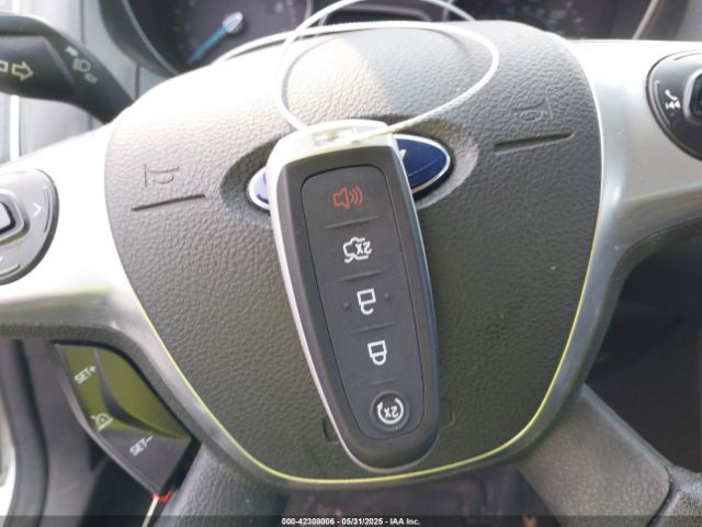 1FADP3N20EL319824 Ford Focus Titanium