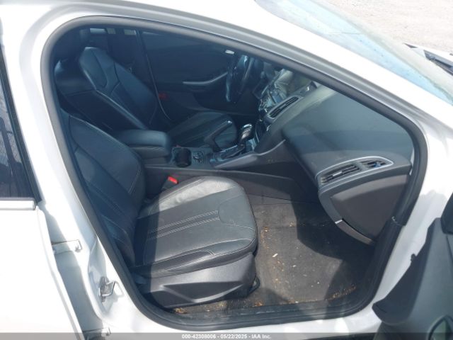 1FADP3N20EL319824 Ford Focus Titanium