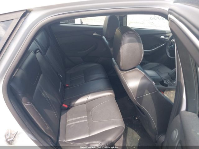 1FADP3N20EL319824 Ford Focus Titanium