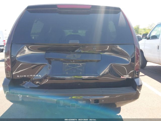 1GNSCJE02ER116017 Chevrolet Suburban 1500 Lt