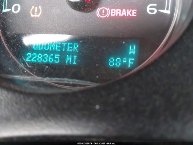 1GNSCJE02ER116017 Chevrolet Suburban 1500 Lt
