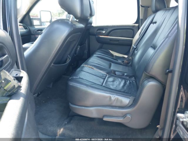 1GNSCJE02ER116017 Chevrolet Suburban 1500 Lt