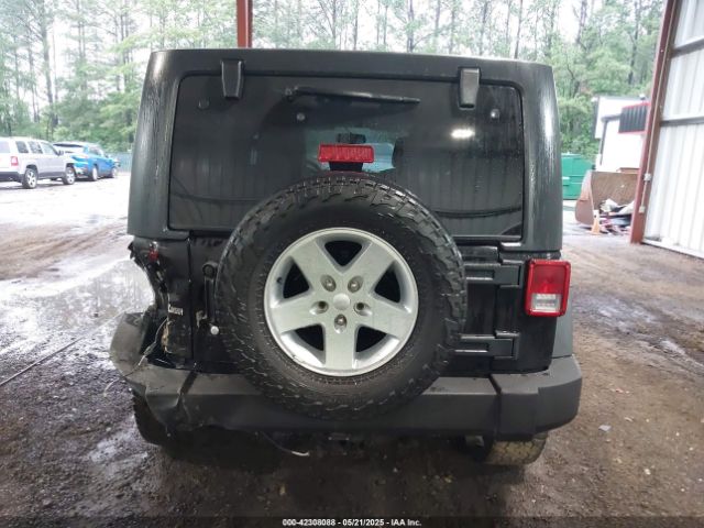 1C4HJWDG5FL670693 Jeep Wrangler Unlimited Sport