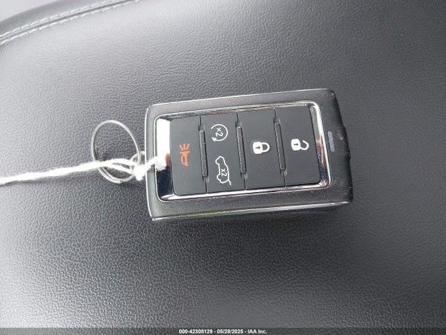 Jeep Grand Cherokee 2023 1C4RJHBG4PC506923 Image 11