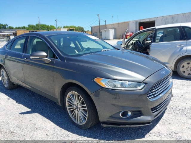 1FA6P0HD2G5121595 Ford FUSION SE